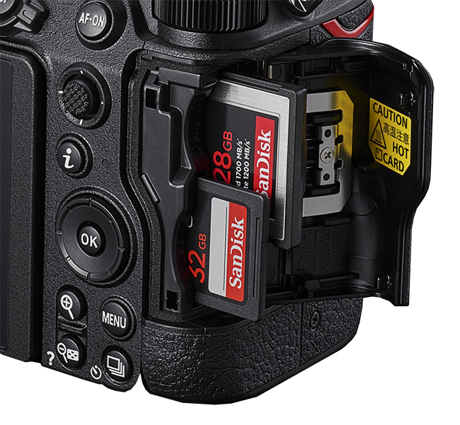 Nikon Z7II Speicherkarten slots CFexpress B, UHS II